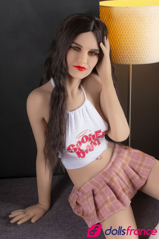 Emma sexdoll svelte et élancée aux yeux verts 166cm HRdoll