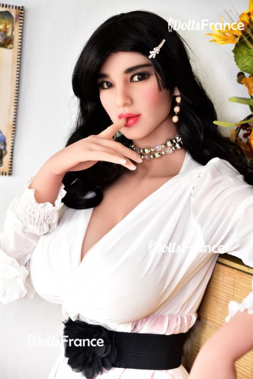 Poupée latine réaliste aux gros seins Janet 167cm K 6YE