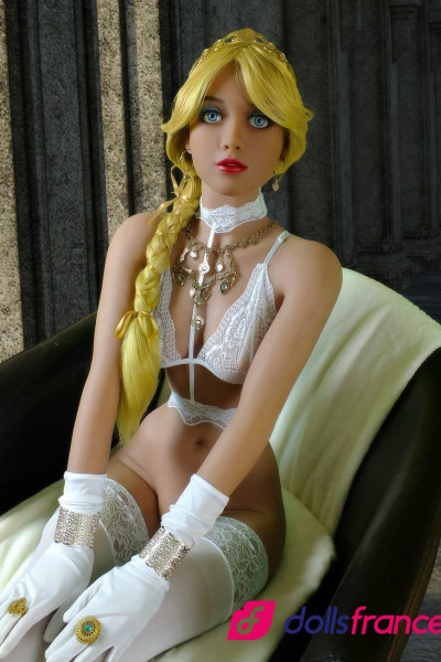 Gina Sex Doll bourgeoise coquine 168cm B-cup YLDoll