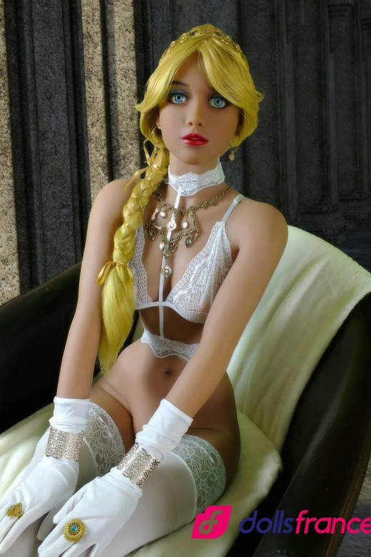 Gina Sex Doll bourgeoise coquine 168cm B-cup YLDoll
