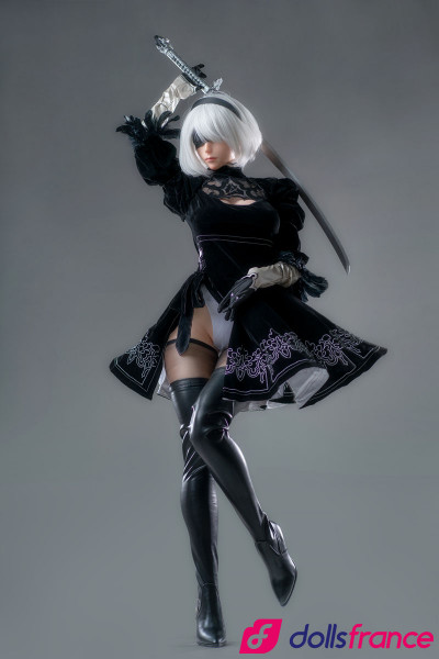 Poupée lovedoll réelle 2B androïde sexy 171cm GameLady