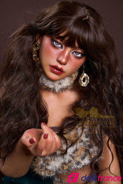 Lovedoll en silicone sauvage à gros cul Eileen 164cm IronTech