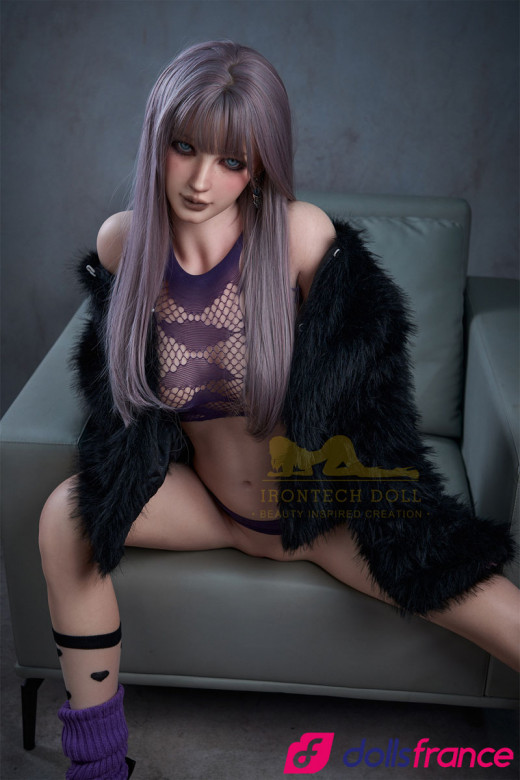 Cherry poupée érotique en silicone gothique 169cm IronTech