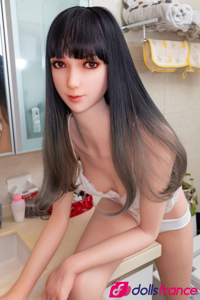 Sex doll réaliste légère en silicone Ellie 163cm SB Xycolo