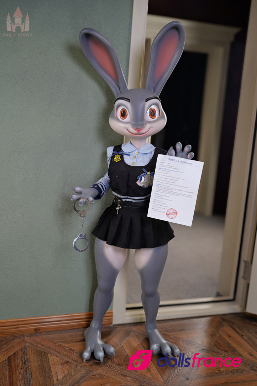 Rabby la lapine sexuelle anime en silicone EN STOCK 168cm A-cup Dolls Castle