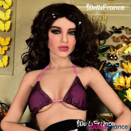 Maddie a le regard coquin 162cm 6YE / Amor doll