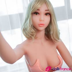 Zoe sexdoll réelle au charme naturel 145cm Fit DollForever