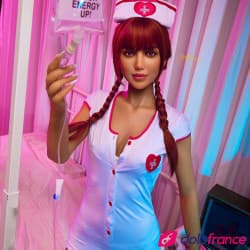 Sexdoll silicone Céline infirmière torride 168cm IronTech