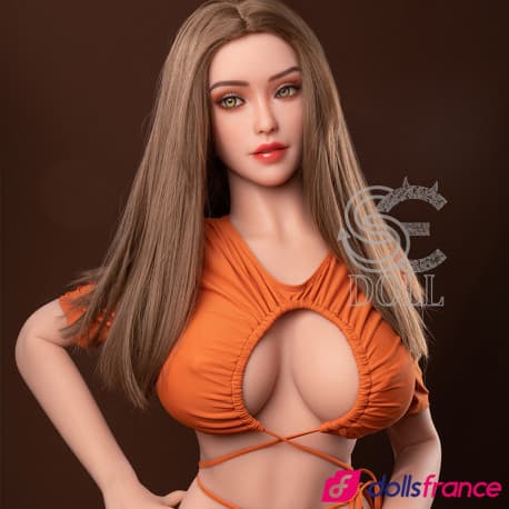 Vicky sexdoll réelle pulpeuse aux yeux verts 157cm H-cup SEDoll