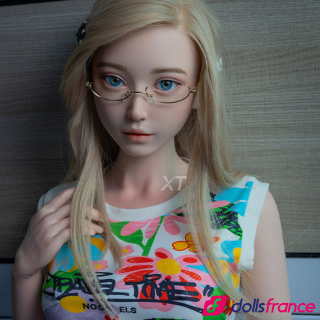 Lin real doll en silicone blonde intello et nympho 157cm XTDoll