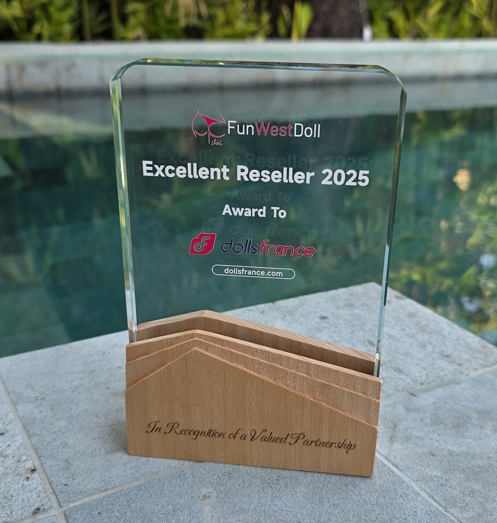 Trophée award funwest doll dollsfrance 2025