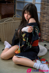 Dangerous Heiress sexdoll silicone addicte au sexe 150cm bonnet B Real Lady