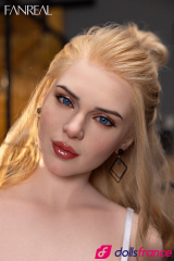 Sex doll en silicone Gina blonde au vagin poilu 155cm F-cup FanReal