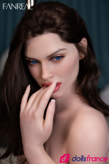 Kelly poupée d'amour silicone taille réelle en string 170cm bonnet G FanReal