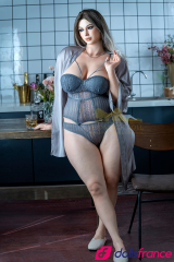 Celine sexdoll silicone femme ronde &agrave; gros seins 162cm BBW IronTech