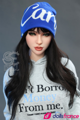 Cindy la sexdoll en silicone skieuse sodomisable T167cm Bonnet F SEdoll
