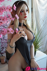 Aryana poupée sexuelle en silicone au visage tatoué T161cm Bonnet C SEdoll