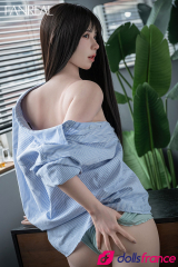 Nora love doll en silicone mod&egrave;le photo timide 158cm bonnet B FanReal