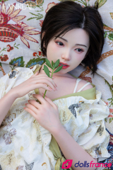 Molly real doll en silicone japonaise de bonne famille 153cm bonnet B FanReal