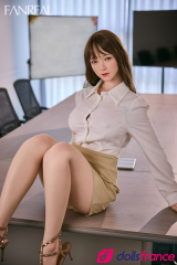 Sexdoll milf japonaise femme d'affaire en silicone Xue 159cm bonnet F FanReal