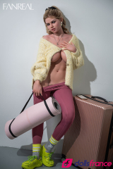 Maria love doll en silicone fashionista avec des poils &agrave; la chatte 170cm bonnet G FanReal