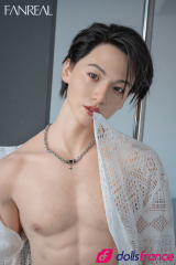 K&eacute;vin sexdoll en silicone homme asiatique &agrave; grosse bite 173cm FanReal