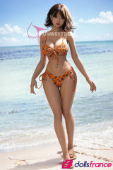 Amy jolie poup&eacute;e sexuelle en silicone japonaise innocente 157cm G-cup FunWestDoll