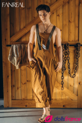 Henry poup&eacute;e sexuelle en silicone homme fermier pervers 173cm FanReal