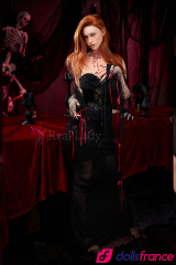 Hailey la poup&eacute;e sexuelle sorci&egrave;re rousse &agrave; grosse poitrine 159cm bonnet D Real Lady