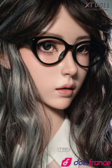 Real doll en silicone Lucy la secr&eacute;taire asiatique &agrave; lunettes 165cm bonnet E XTDoll