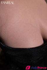 Sexdoll en silicone Kelly la patronne de bar &agrave; gros boule 155cm F-cup FanReal