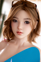 Nika la belle petite sexdoll en silicone asiate &agrave; la plage EN STOCK EU 152cm D-cup FunWestDoll