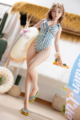 Nika la belle petite sexdoll en silicone asiate &agrave; la plage EN STOCK EU 152cm D-cup FunWestDoll