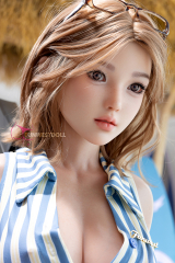 Nika la belle petite sexdoll en silicone asiate &agrave; la plage EN STOCK EU 152cm D-cup FunWestDoll