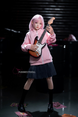 Petite poup&eacute;e d'amour en silicone guitariste sodomisable Nika EN STOCK EU 152cm D-cup FunWestDoll