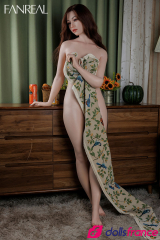 Yuki belle real doll en silicone provocatrice 158cm bonnet B FanReal