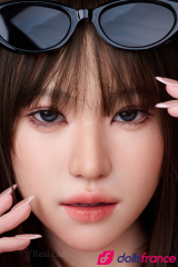 Sex doll en silicone Viki la charmante asiate &agrave; gros cul ROS MAX 150cm bonnet E Real Lady
