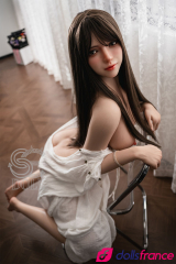 Annika la sex doll en silicone attachante aux fesses bomb&eacute;es T165cm Bonnet C SEdoll