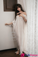 Annika la sex doll en silicone attachante aux fesses bomb&eacute;es T165cm Bonnet C SEdoll