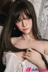 Annika la sex doll en silicone attachante aux fesses bomb&eacute;es T165cm Bonnet C SEdoll