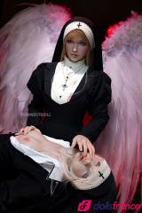 Bella love doll r&eacute;aliste en silicone ange mal&eacute;fique lesbienne 159cm bonnet A FunWest Doll