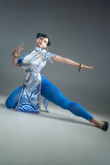 Sexdoll en silicone Chun-Li la belle asiatique &agrave; gros seins de Street Fighter 169cm Bonnet F GameLady