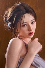 Shizuka poup&eacute;e pour le sexe en silicone asiate parfaite 159cm bonnet D Real Lady
