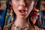 Poup&eacute;e pour sexe en silicone Aria Knox la hippie torso aux seins &eacute;normes 111cm Bonnet G SEdoll