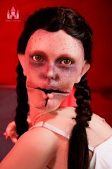 Zombiella sexdoll zombie aux couettes bonnet D 158cm Dolls Castle