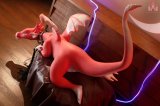 Drakaina sexdoll dragonne rouge aux ailes d&eacute;ploy&eacute;es 125cm Dolls Castle