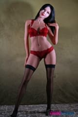 Eloise la coquine en lingerie rouge 157cm SMdoll