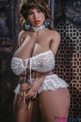 La forte poitrine d'Aisha en dentelle 146cm YLdoll