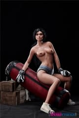Selina la boxeuse qui transpire 168cm IronTech
