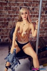 Ella la sexdoll stripteaseuse fait du pole dance 163cm IronTech